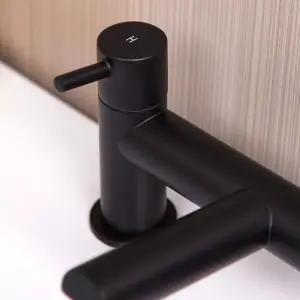 Flode Kumla Bath Filler - Matt Black