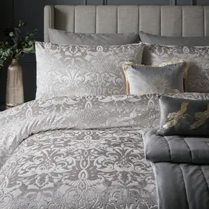 Polyester Duvet Set Silver / Super King - 2 Standard Pillowcases