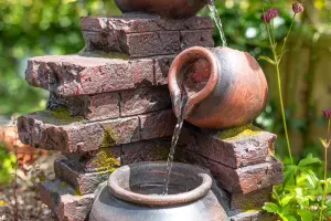 Easy Fountain Pot Wall Pours Solar Powered Garden Feature - L 25 cm x W 26 cm x H 45 cm