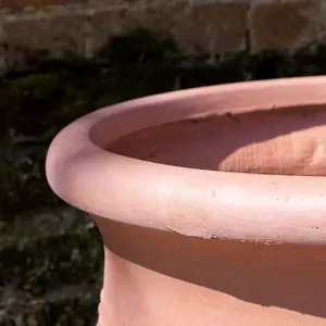 Primrose Rib Textured Fibrecotta Tall Round Planter In Dusty Pink 34cm