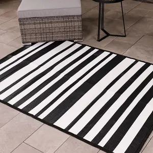 Charles Bentley Stripe Waterproof Rug Indoor/Outdoor Black 120x170cm