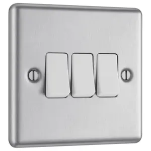 GoodHome Brushed Steel 20A 2 way 3 gang Light Switch