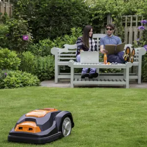 Yard Force SA650B Robotic Lawnmower with Lift and Obstacle Sensors for Lawns up to 650m²