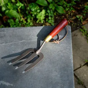 Burgon & Ball Dark Wood Hand fork