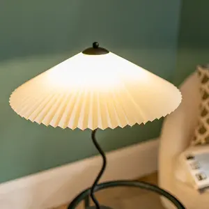 ValueLights Black Metal Wavy Single Stem Table Lamp with White Origami Pleated Shade