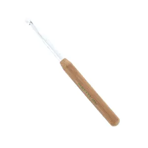 C/HK W/BAMB 5.50 - Crochet Hook: Aluminium with Bamboo Handle: 14cm x 5.50mm - Pony