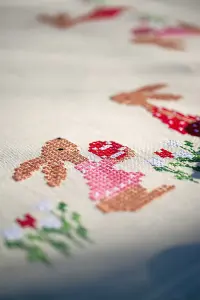 EMB T/CLTH RABBITS - Embroidery Kit: Tablecloth: Easter Rabbits in Tulip Garden - Vervaco