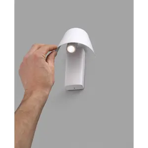 Luminosa Le LED Indoor Adjustable Wall Lamp White