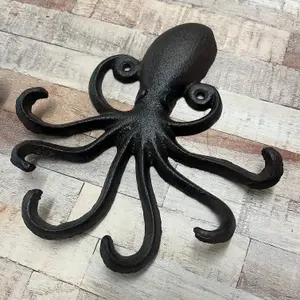 Octopus Wall Hook Rack in Cast Iron (Set of 2)