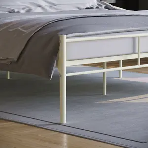 Vida Designs Dorset White 5ft King Size Bed Frame